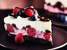Raspberries Cake