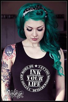 174/ Victoria van Violence