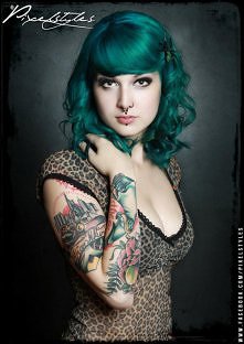 180/ Victoria van Violence