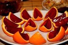 Pijane galaretki w pomarańczach