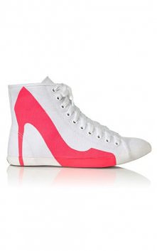 z przymróżeniem oka