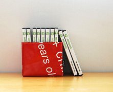 pojemnik ze starych bannerów