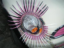 PODWOJNE RZĘSY DLA AUTA