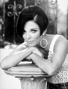 Joan Collins