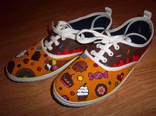 Malowane tenisówki