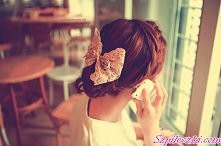 upięcie z ażurową kokardą