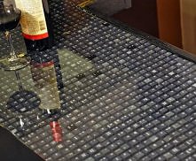 stoliczek z klawiaturą