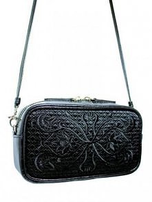 Skórzana torebka z haftowanym frontem