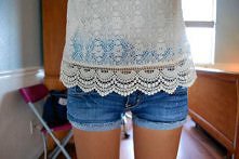 Koronka + spodenki.