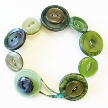 zapięcie z guzikiem