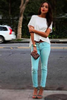 Bluzeczka i spodnie <3 :))