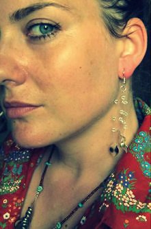 tak po prostu kozę wsadził do kompostu