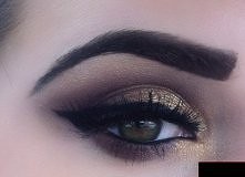 złoto brązowy makijaż