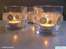 świeczniki z koronką i guzi...