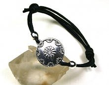 Sznurkowa bransoletka z mon...