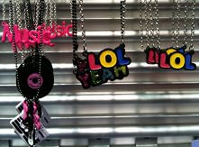 niezbędniki naszyjniki :D