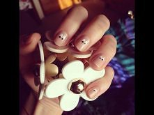 Eek, czyli wakacyjne paznokcie - nieesia25