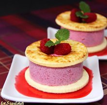 Kruche ciasteczka z musem malinowym..Mmmm..;D