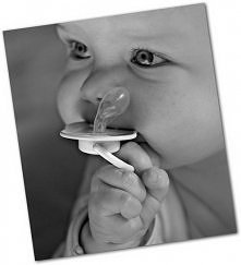 Jeszcze raz zabierz mi smoczek ! : D