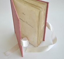 księga z personalizacją