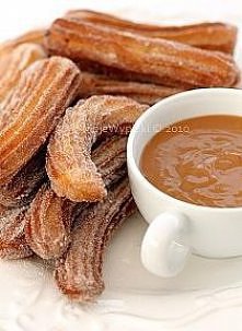 CHURROS

 Składniki na okoł...