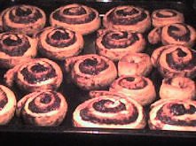 Drożdżówki cynamonowo-śliwkowe ;-))