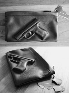 przerażająca kopertówka ;)