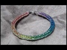 ►The Crystal Hippie Bracelet - Craft Tutorial 16 (Original Rainbow Boondoggle)