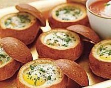 buleczki z jajkami zapiekane z ziolami