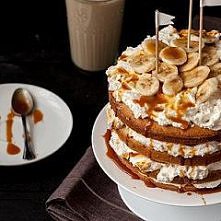 Bananowy torcik z obłędnym karmelem