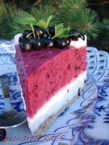 sernik z czarną porzeczką qqq