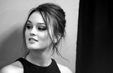 szukając tego co zwą pozornie szczęściem.