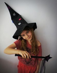 mała czarownica* dla Doroty