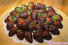 Czekolada plus truskawki, pyyychaa