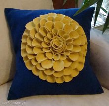 Poduszka ozdobna przestrzenna granat