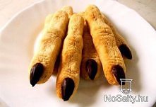 Boszorkány ujjak Halloween-re