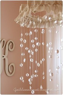 Prosty żyrandol z juty i kr...