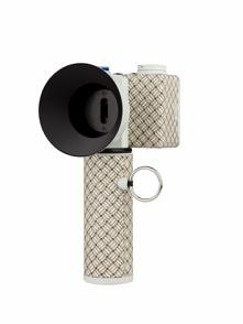 dość dziwny aparat... 499 zł :)