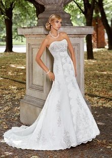 Annais Bridal Almond