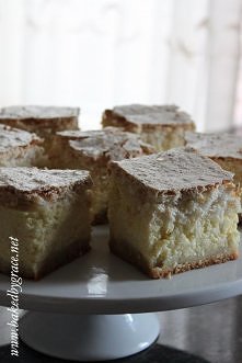 Sernik z kokosowa beza