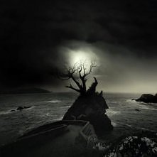 Sombre