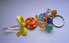 Breloczek Lizak, lizak zrobiłam z modeliny. Więcej po kliknięciu :)