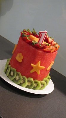 tort na roczek. skorzystam ...