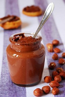 Domowa Nutella ^^


Składni...