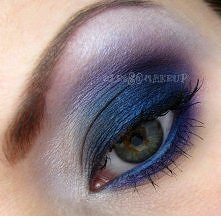 Granatowo-fioletowy smok