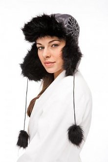 Czapka uszatka haft szary