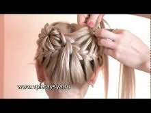 Причёска из косичек в виде ...