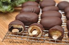 suszone owoce z marcepanem