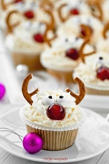 3 szklanki mąki pszennej
  ...