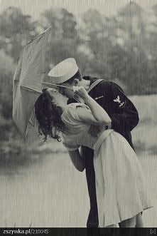 kiss & rain